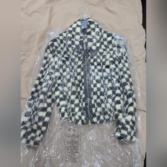 Amiri Faux-Fur Jacket - Picture 4 of 9